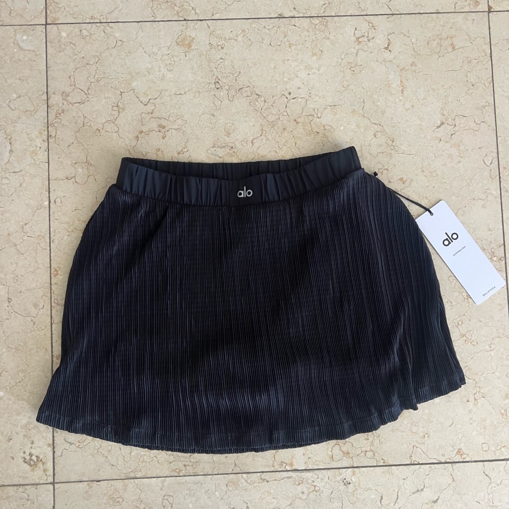Alo Yoga tennis skirt